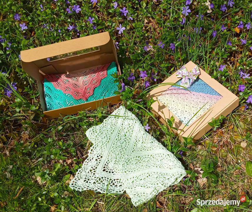 Elegancka chusta sperl pastelowa zieleń handmade Jelenia Góra