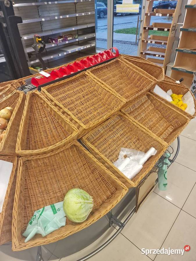 Wyspa do ekspozycji warzyw i owoców Pogórze