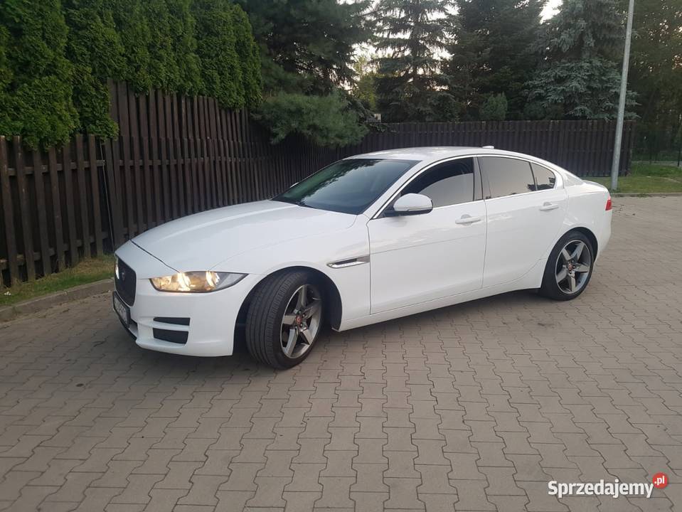 Jaguar XE Prestige 2016r 2l diesel Łódź