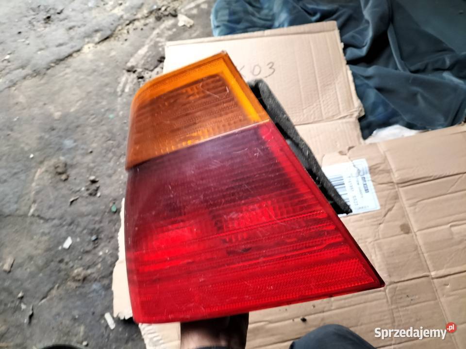 LAMPA TYŁ TYLNA LEWA Bmw 3 e46 osobowe lubelskie Kamień-Kolonia