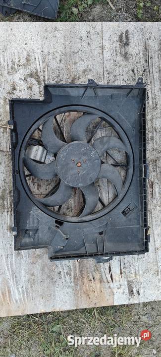 WENTYLATOR CHŁODNICY BMW E90 E91 E87 20D 7801993 sprzedam