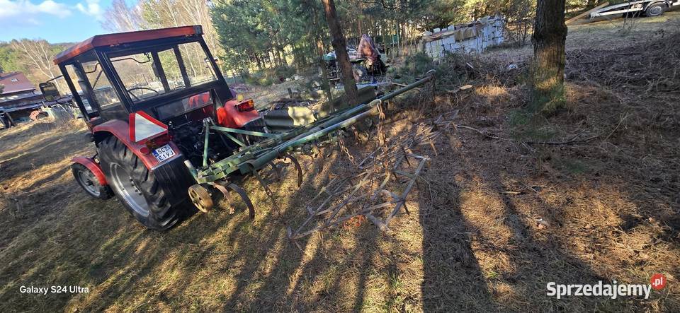 Kultywator z bronami Siedlec