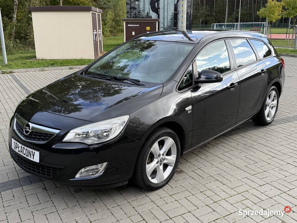 Opel Astra J 14T 150 Sports Tourerz NiemiecSuper Łuków sprzedam