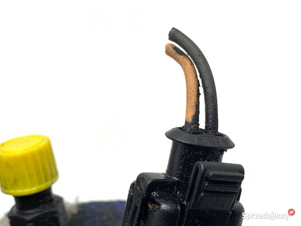 WTRYSKIWACZE KOMPLET PEUGEOT 207 0445110252 14 sprzedam