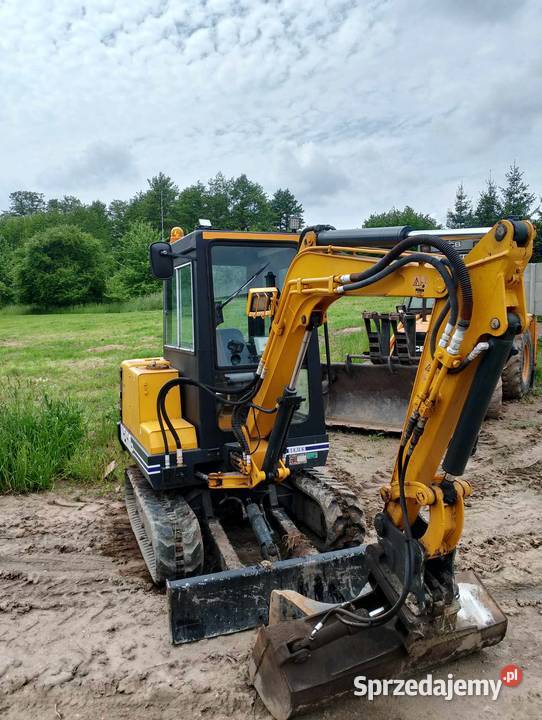 Minikoparka Hanix N26002 Mogilno sprzedam