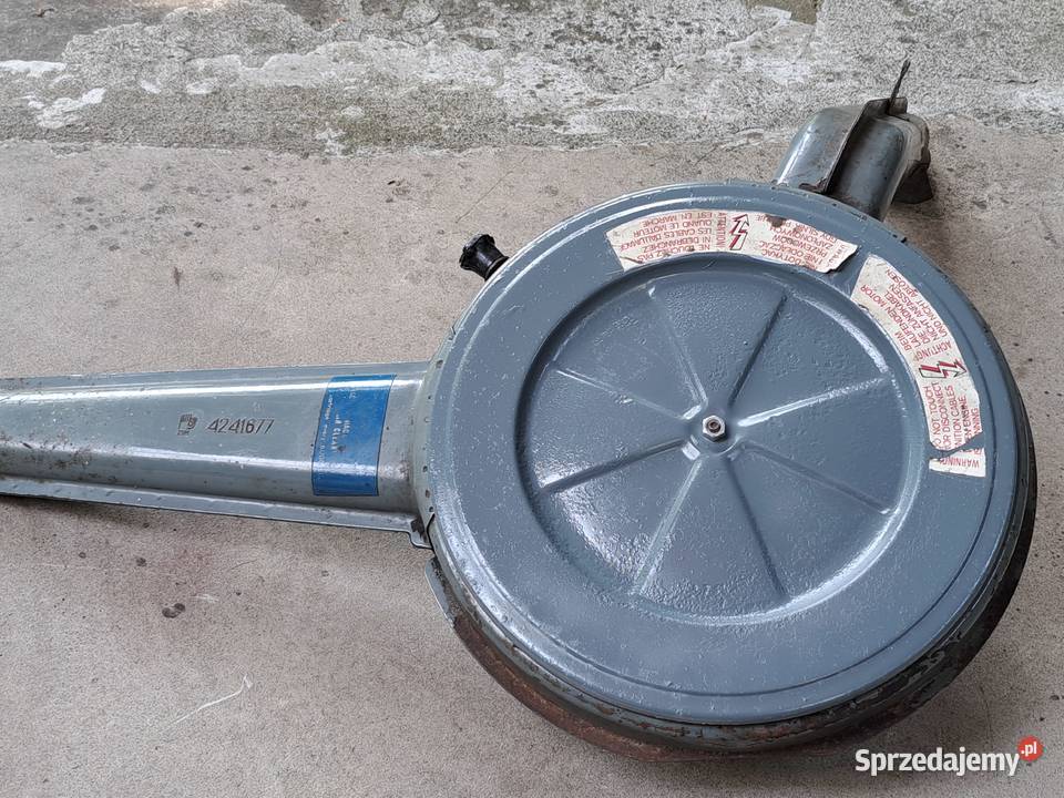 Obudowa filtra powietrza Fiat125p Części samochodowe sprzedam