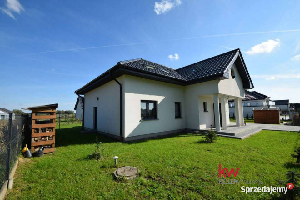Do sprzedaży dom wolnostojący 250m2 Sierosław 250m2
