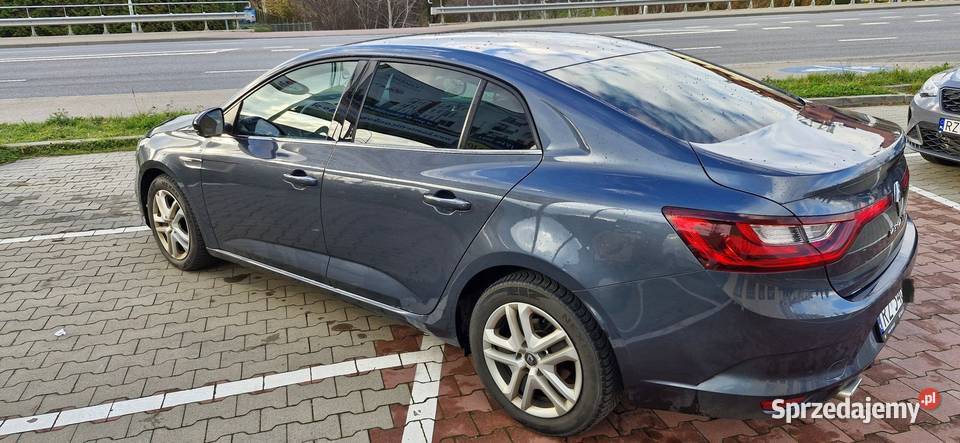 Renault Megane Grand Coup 2020 15 dCi 115 76 000 gniazdo USB