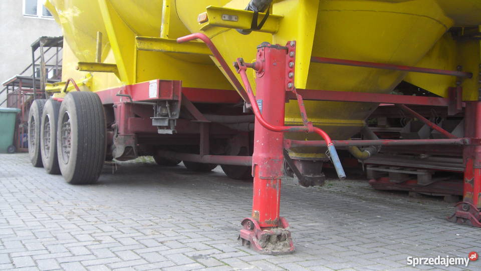 CEMENTONACZEPA GODNA więcej niż 2 Działoszyn