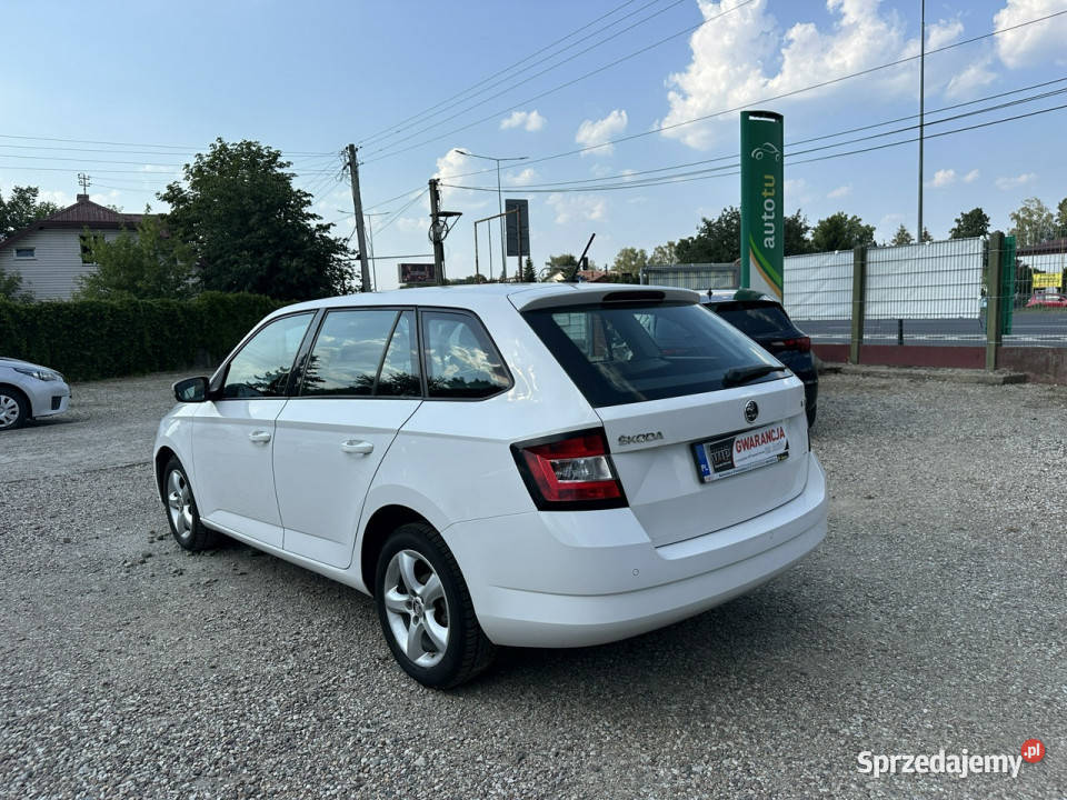 koda Fabia 12TSI 90Smart LinkBogata Warszawa