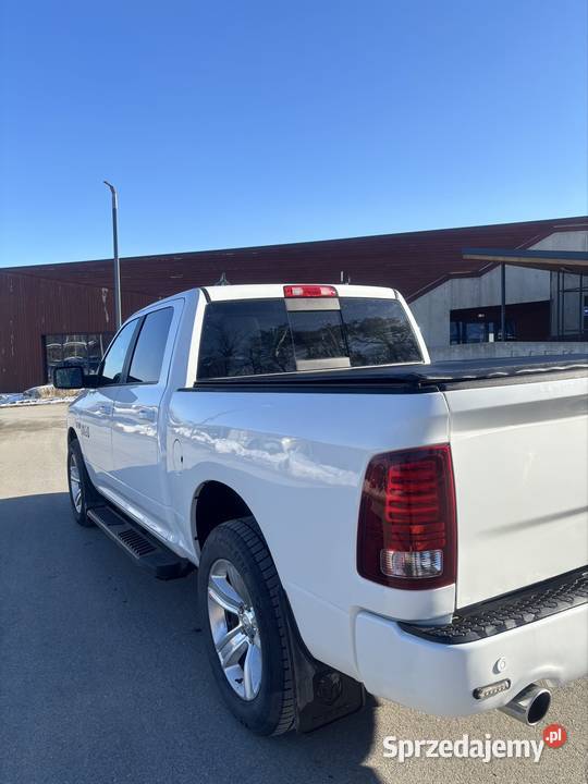 Sprzedam Dodge Ram 1500 57 Hemi benzyna małopolskie Nowy Sącz