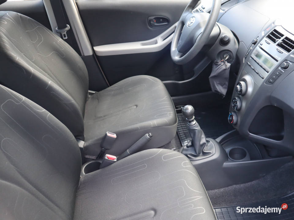 Toyota Yaris 133 Dual VVTi 74KM Katowice