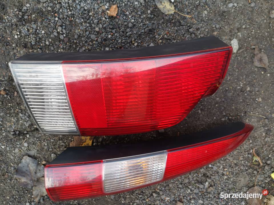 Lampa tylna prawa dół i góra Volvo V70 II Sosnowiec