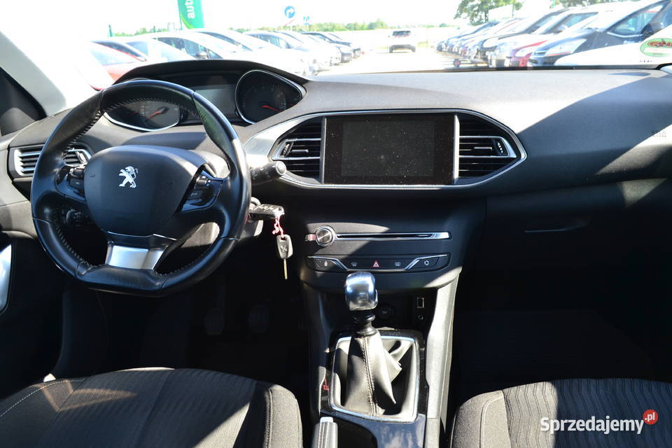 Peugeot 308 z Niemiec MODEL 2014 99 wielofunkcyjna kierownica dolnośląskie