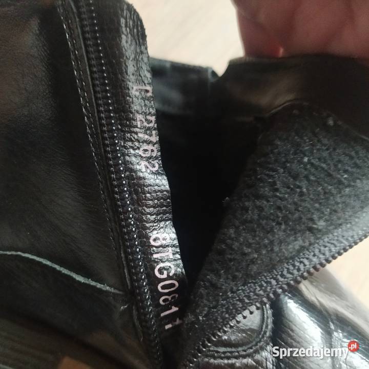 Skórzane buty kostkę Conhpol Gostynin