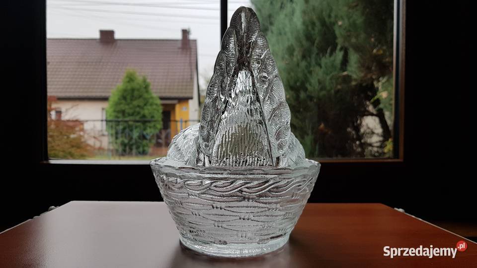 Duża bomboniera Kura Ząbkowice szkło PRL śląskie Dąbrowa Górnicza