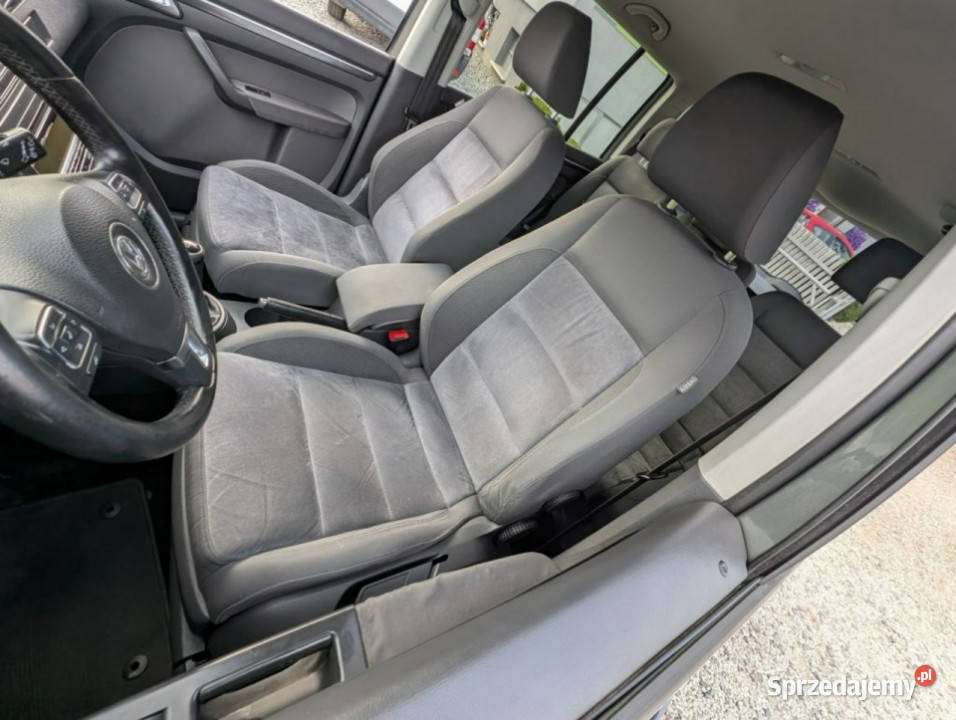Volkswagen Touran TDi auto bez korozji Highline Kamienna Góra