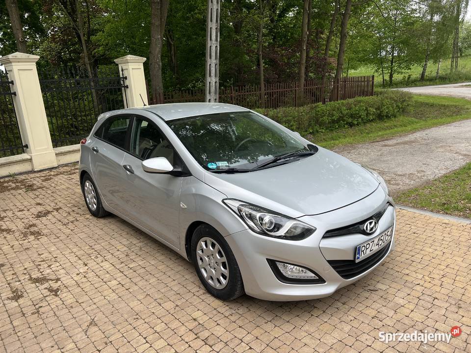 Hyundai i30 II 14 MPI 100 Benzyna LPG Zadbany 219000km Motoryzacja świętokrzyskie Nowa Słupia