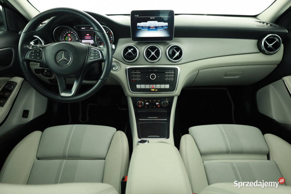 Mercedes GLA GLA 200 Piaseczno