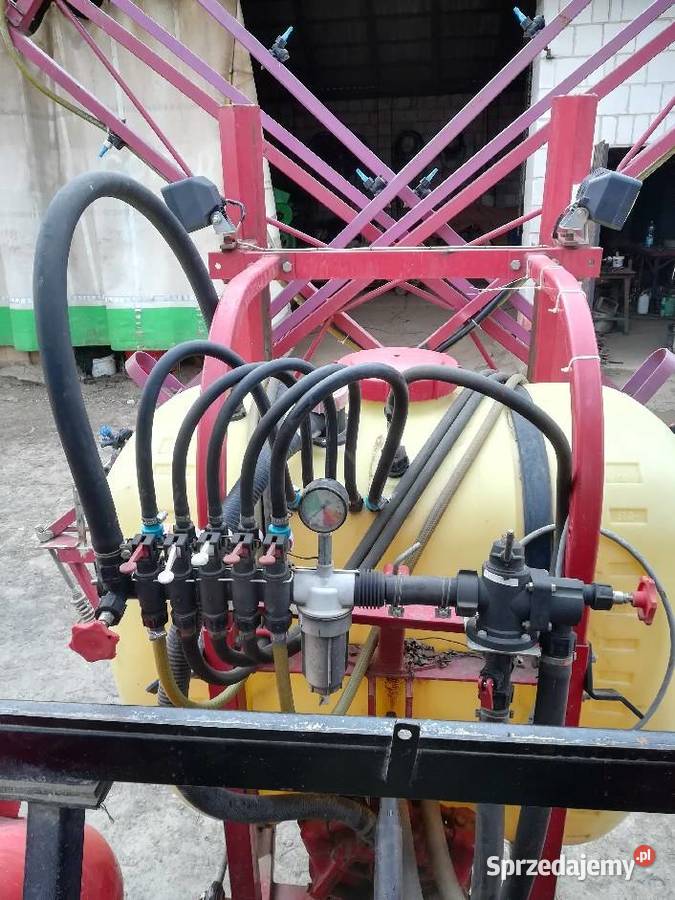 Sprzedam opryskiwacz świętokrzyskie sprzedam