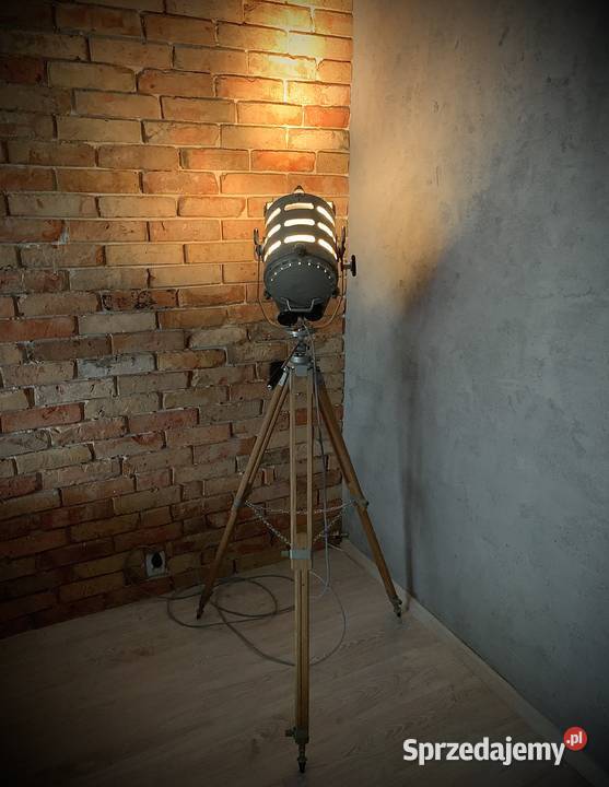 Lampa loft Vintage teatralna filmowa prl wielkopolskie Poznań