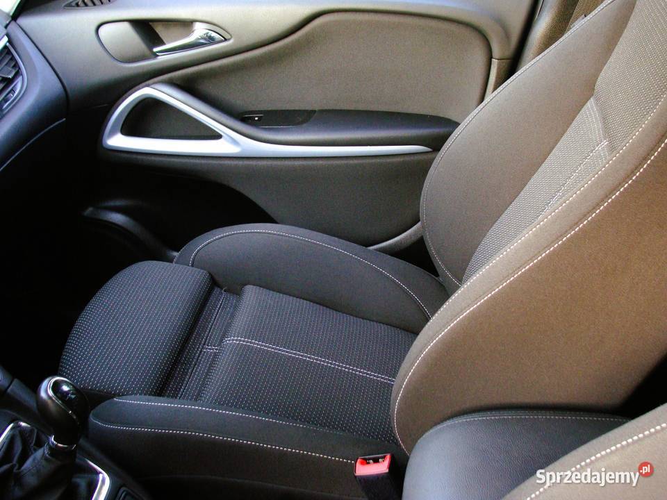 Opel Zafira 14 Turbo 140 sprowadzony 7 miejsc Van / Minibus Zafira Radom