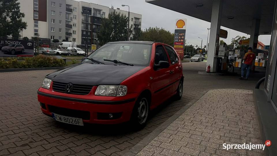Volkswagen polo 14MPI 2001r czerwony Włocławek