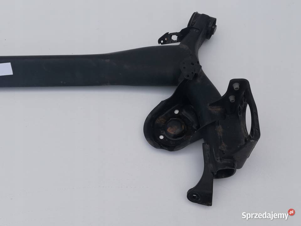 BELKA TYLNA OŚ NAPĘDU NISSAN QASHQAI J11 osobowe Zawieszenie i układ kierowniczy sprzedam