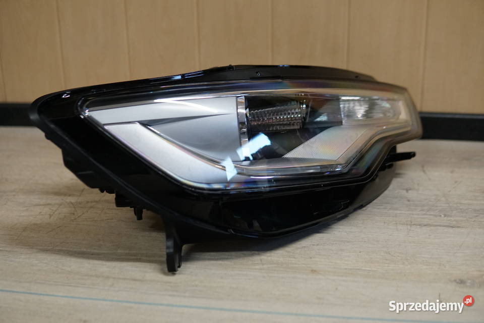 Lampa Audi A6 C7 xenon nieskrętny 4G0941006C sprzedam