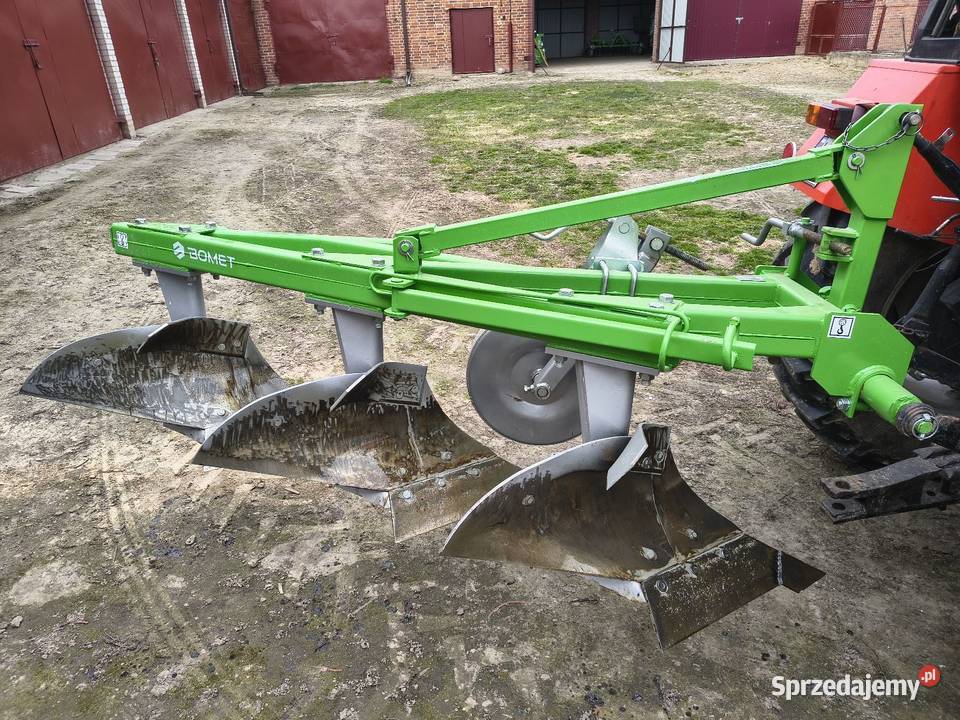 Sprzedam pług 3 skibowy w stanie idealnym Maszyny rolnicze Nowy Pożóg