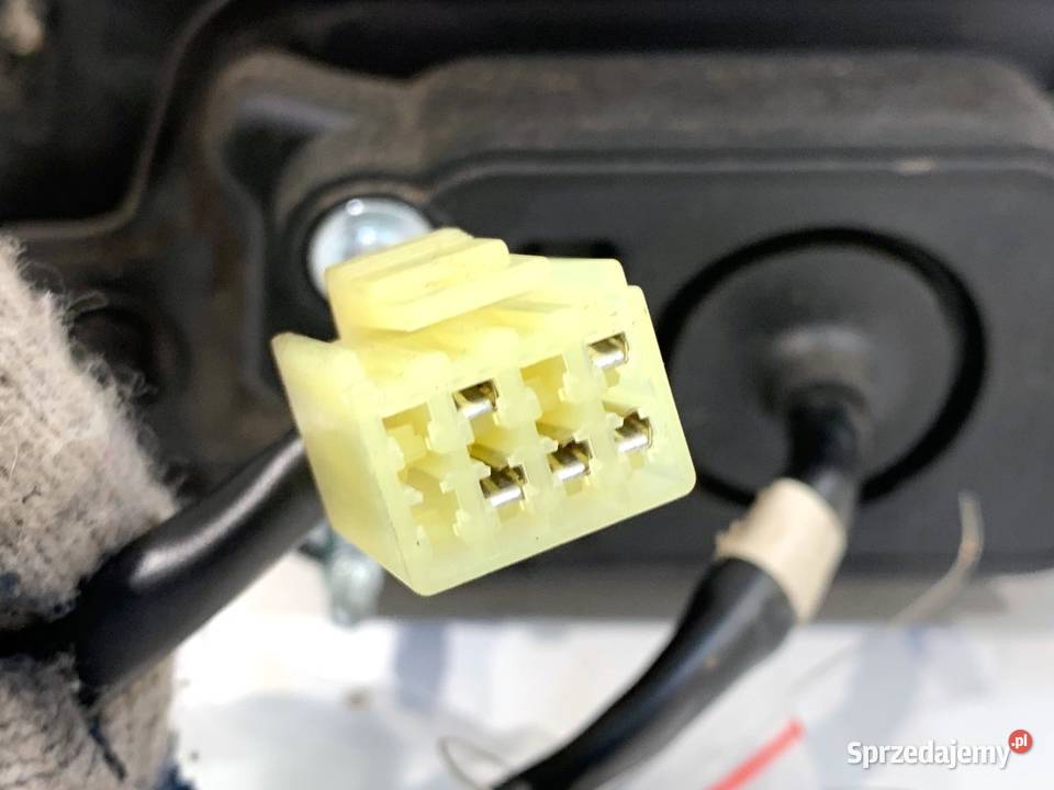 LUSTERKO PRAWY SUZUKI SPLASH Hatchback Comic osobowe sprzedam