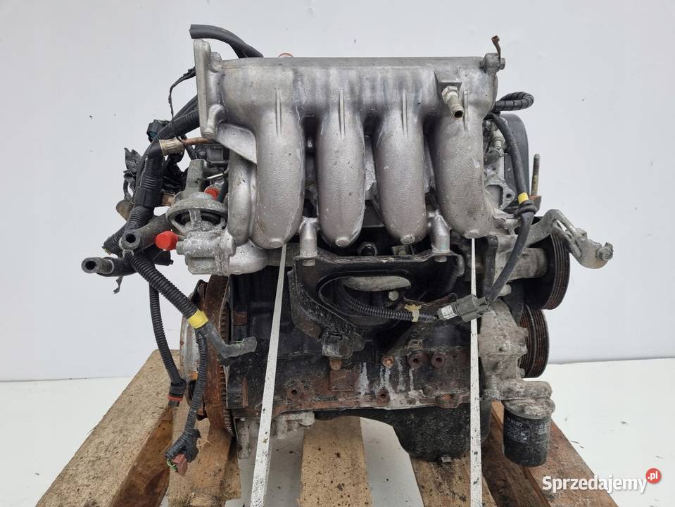 SILNIK KOMPLET Mitsubishi Carisma 13 16V 4G13