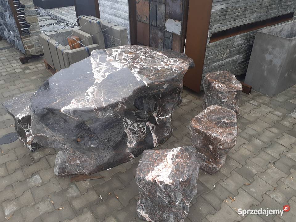 Stół i Krzesła z Naturalnego Kamienia Monolit mazowieckie Wielogóra