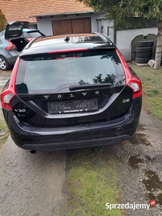 Sprzedam rozbite Volvo V60 2012 z Belgii dolnośląskie Lubin