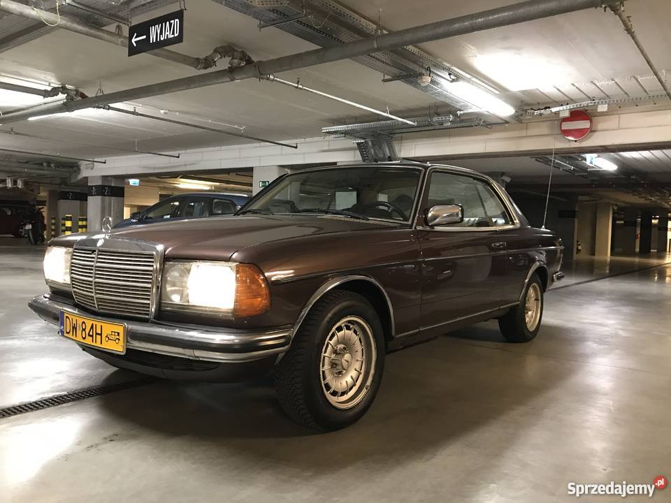 MercedesBenz w123 CE 1983r 23L benzyna