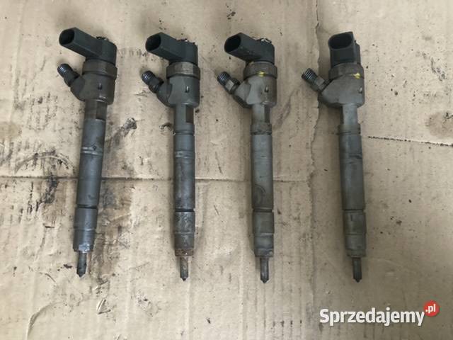 Wtryskiwacz wtrysk mercedes sprinter W903 22 cdi dostawcze Chodów