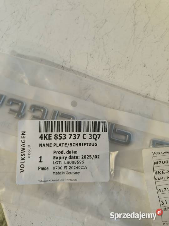 Emblemat Znaczek Naklejka Srebrna Audi VAG etron Zagórowa