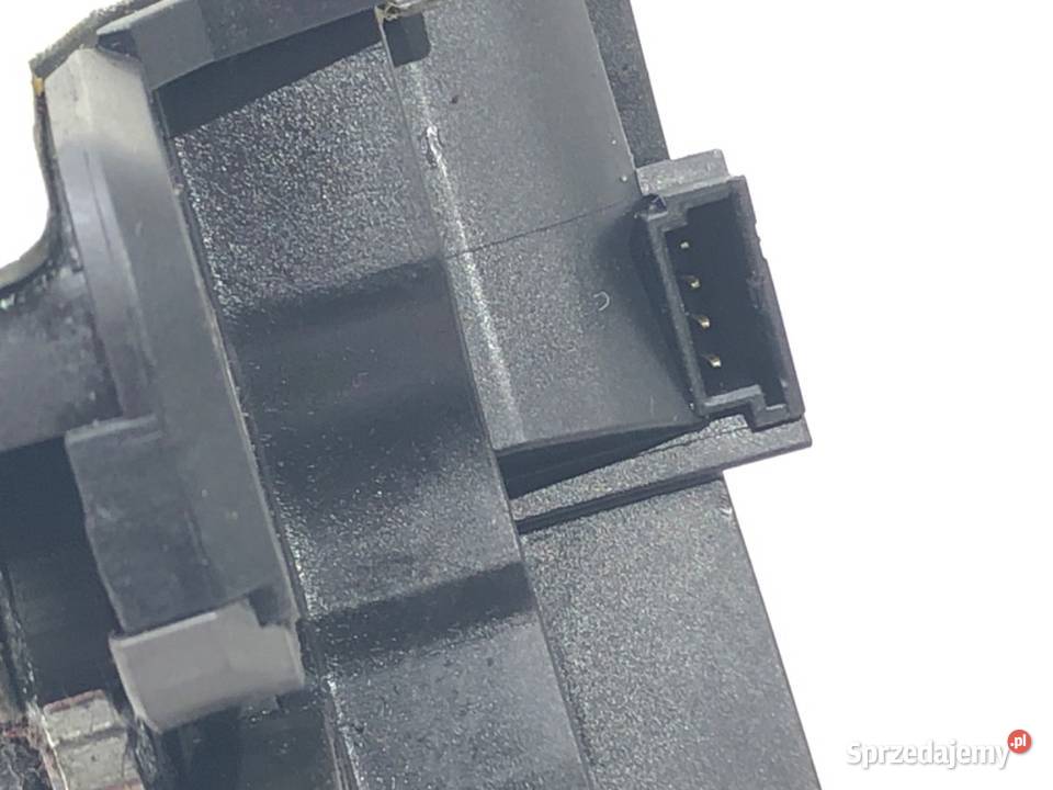 ZAMEK KLAPY TYŁ MERCEDES W246 Minivan