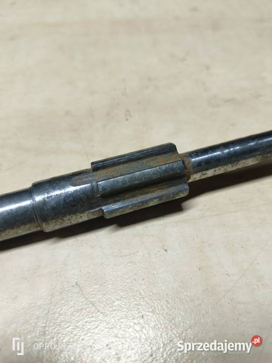 Wałek główny Komar motorynka Pozostałe łódzkie Łubno sprzedam