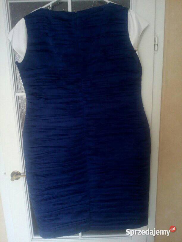 elegancka koronkowa stylowa ołówkowa sukie Limanowa