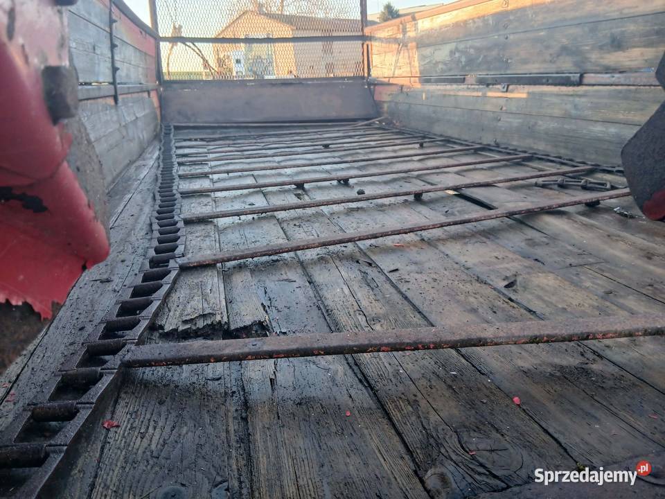 Rozrzutnik JF AV 6000H Tandem 7 ton uszkodzony Starogard Gdański