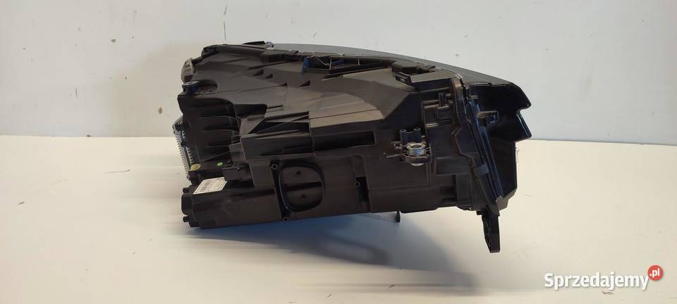 VW TAYRON LAMPY PRZÓD KOMPLET 2025 57M941035