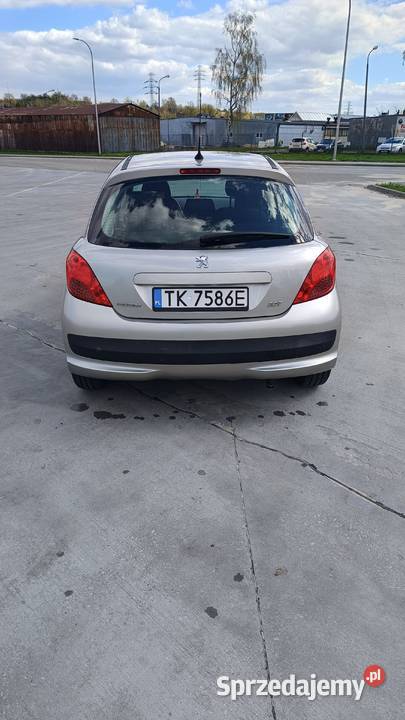 Peugeot 207 14 16V Kielce sprzedam