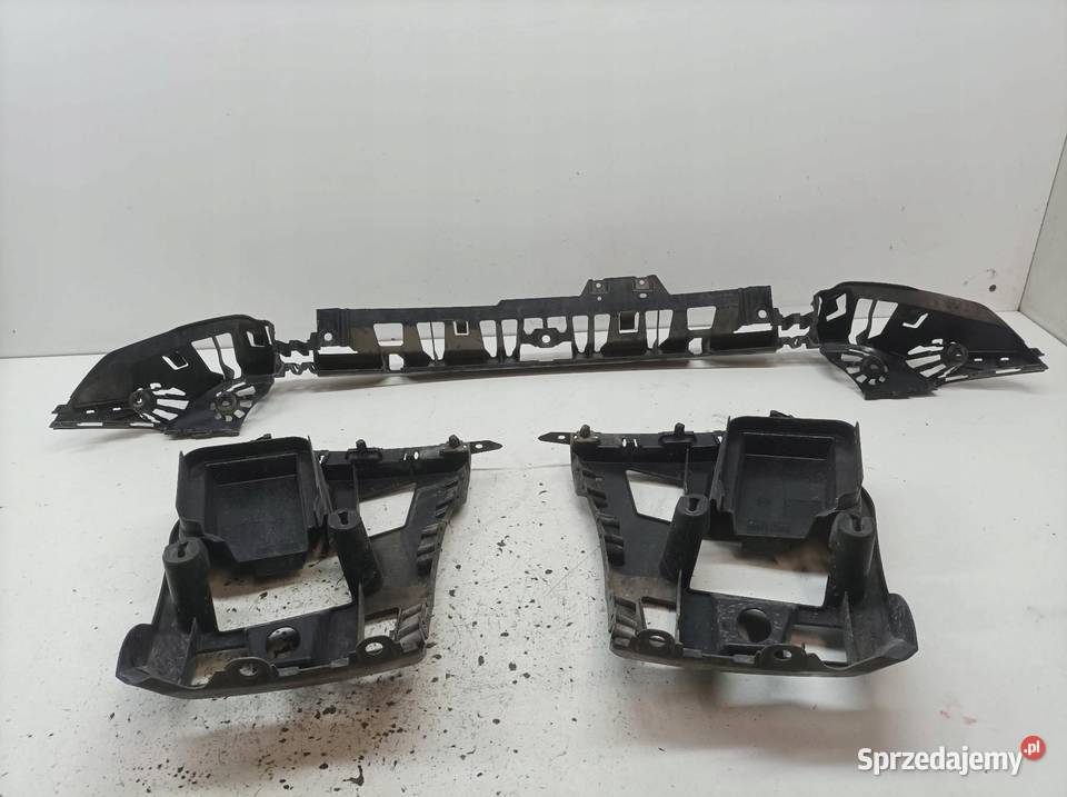 ŚLIZG ZDERZAKA TYŁ KOMPLET F21 Bmw Seria 1 II świętokrzyskie sprzedam