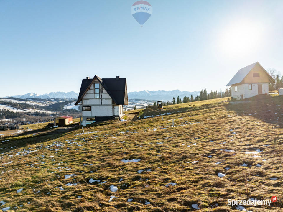 Działka widokowa niedaleko basenów termalnych