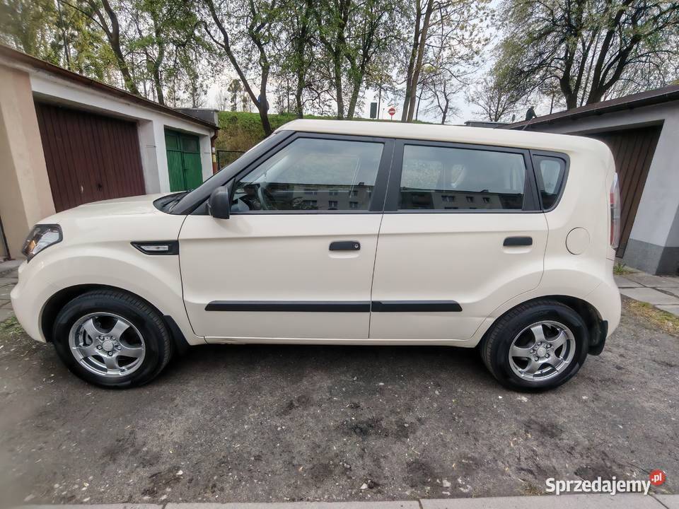 Kia Soul 16 CVVT 126 Salon Polska bezwypadkowy 4/5 Knurów sprzedam