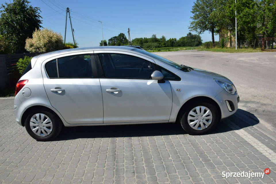Opel Corsa 12B Klima Tempomat Dwa Komplety Kół serwisowany w ASO podkarpackie