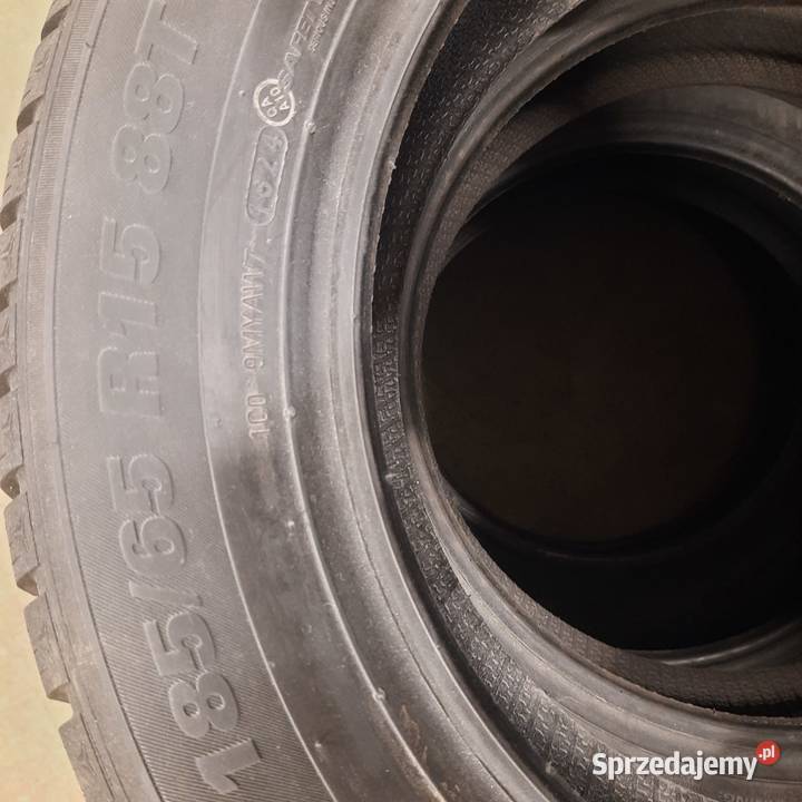 Kumho Wintercraft 18565 R15 88T 2024 nowe Marki
