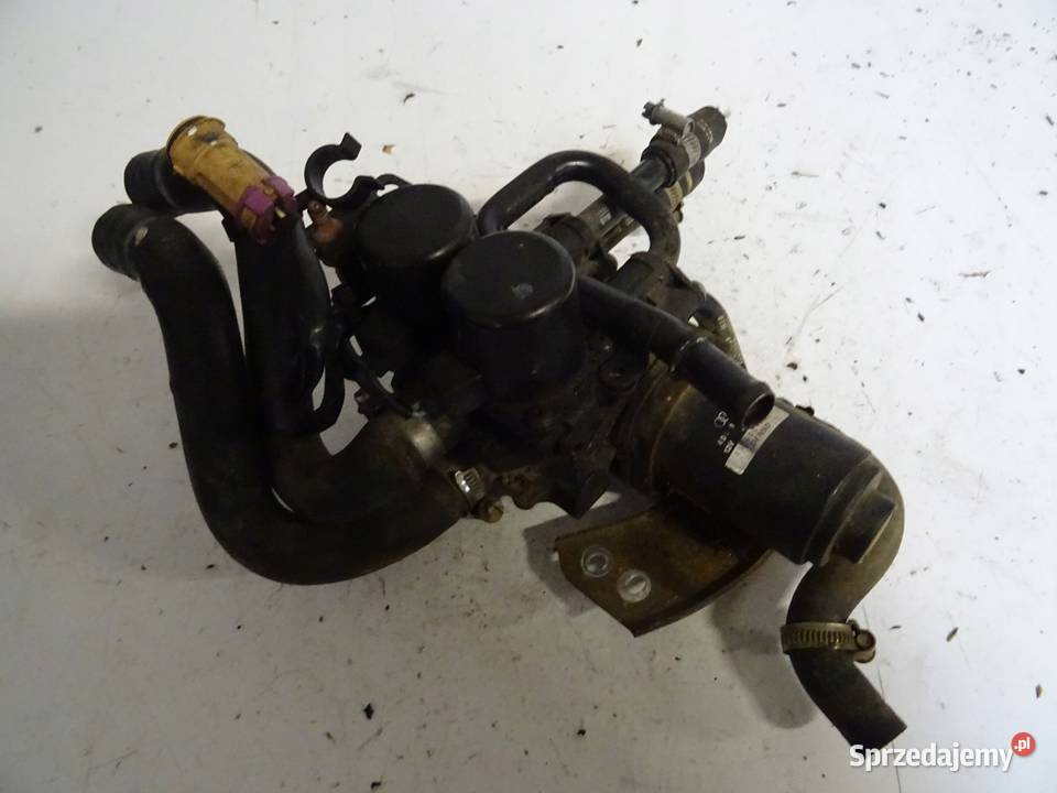 4D0959617A AUDI A8 D2 POMPKA POMPA OGRZEWANIA osobowe Przemęt