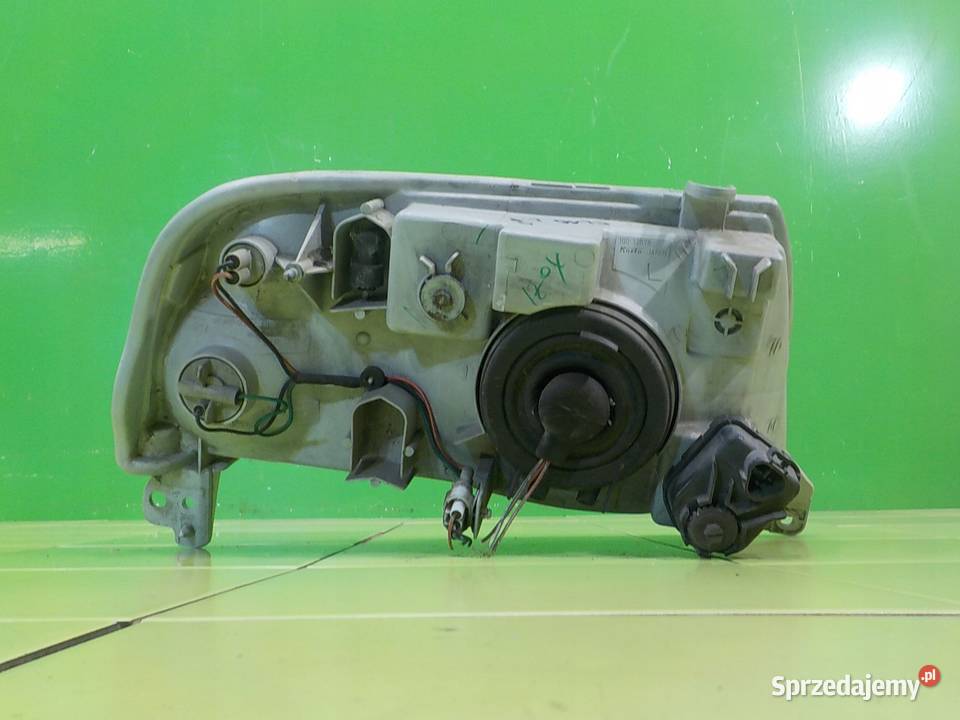 SUZUKI GRAND VITARA I 20 B 05r 5D lampa lewa Lampy przednie Suków